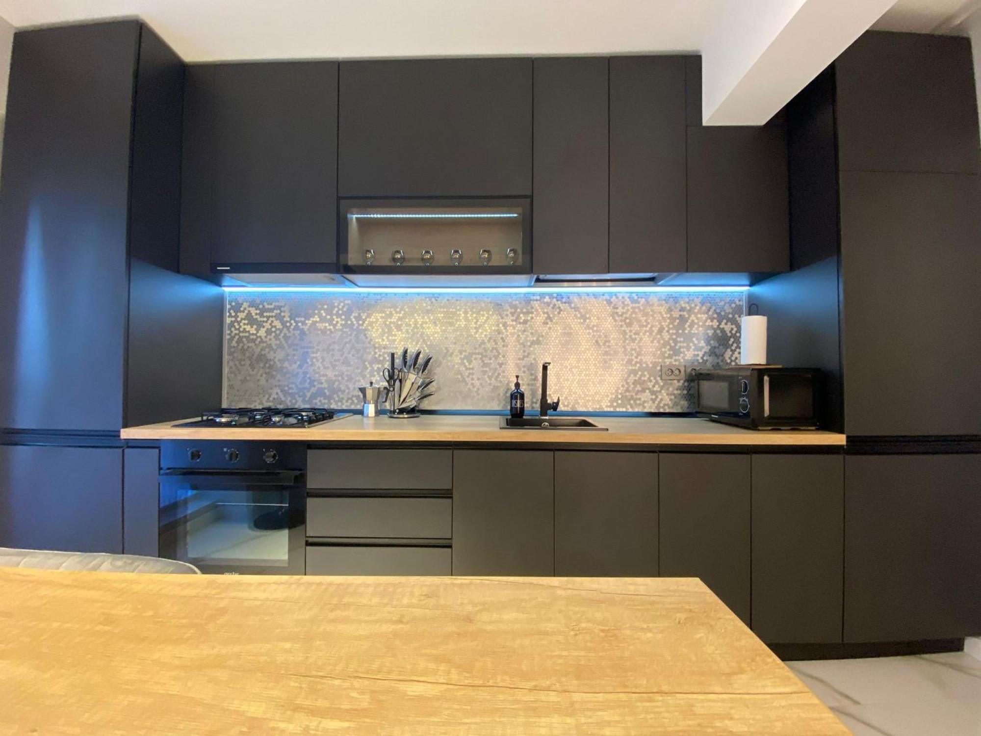 Air Studio & Garden Otopeni Ngoại thất bức ảnh